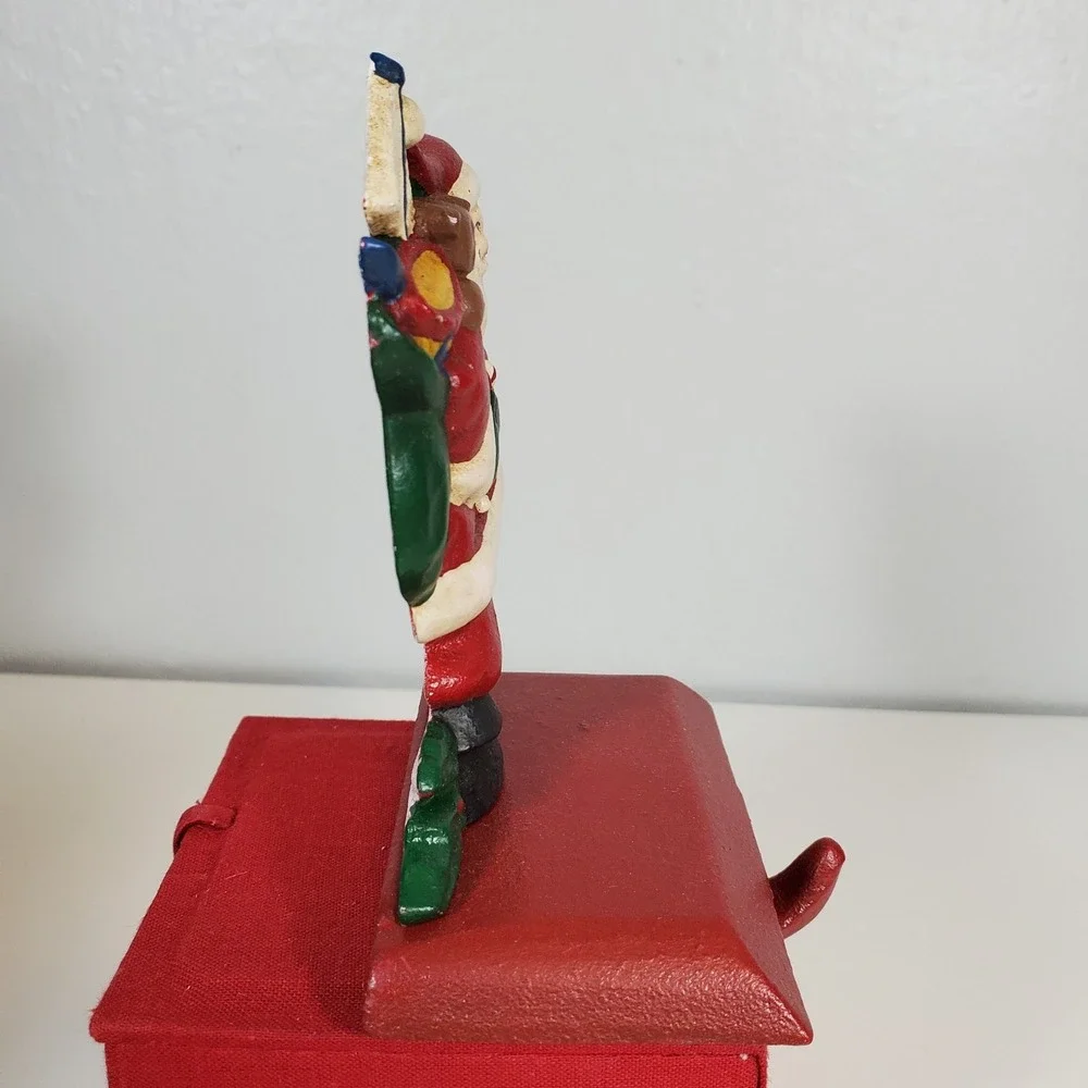 VTG Midwest Cannon Falls Cast Iron Waving Santa Christmas Stocking Hanger Holder